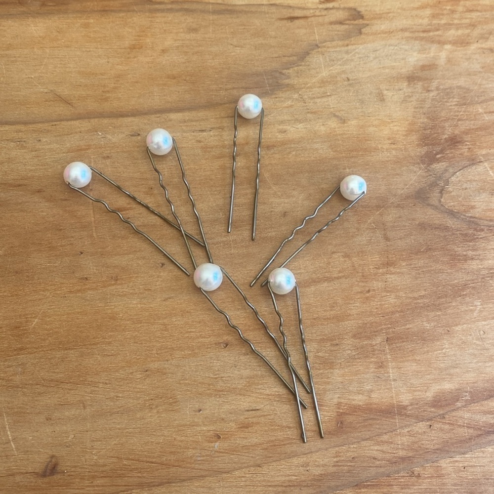 6 x “Pearl” hair pins + bonus rhinestone (read) - Picture 5 of 6